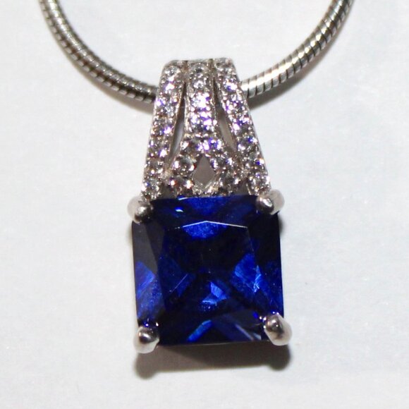 Sterling Silver Snake Chain Minimalist Tanzanite Necklace - Picture 1 of 7